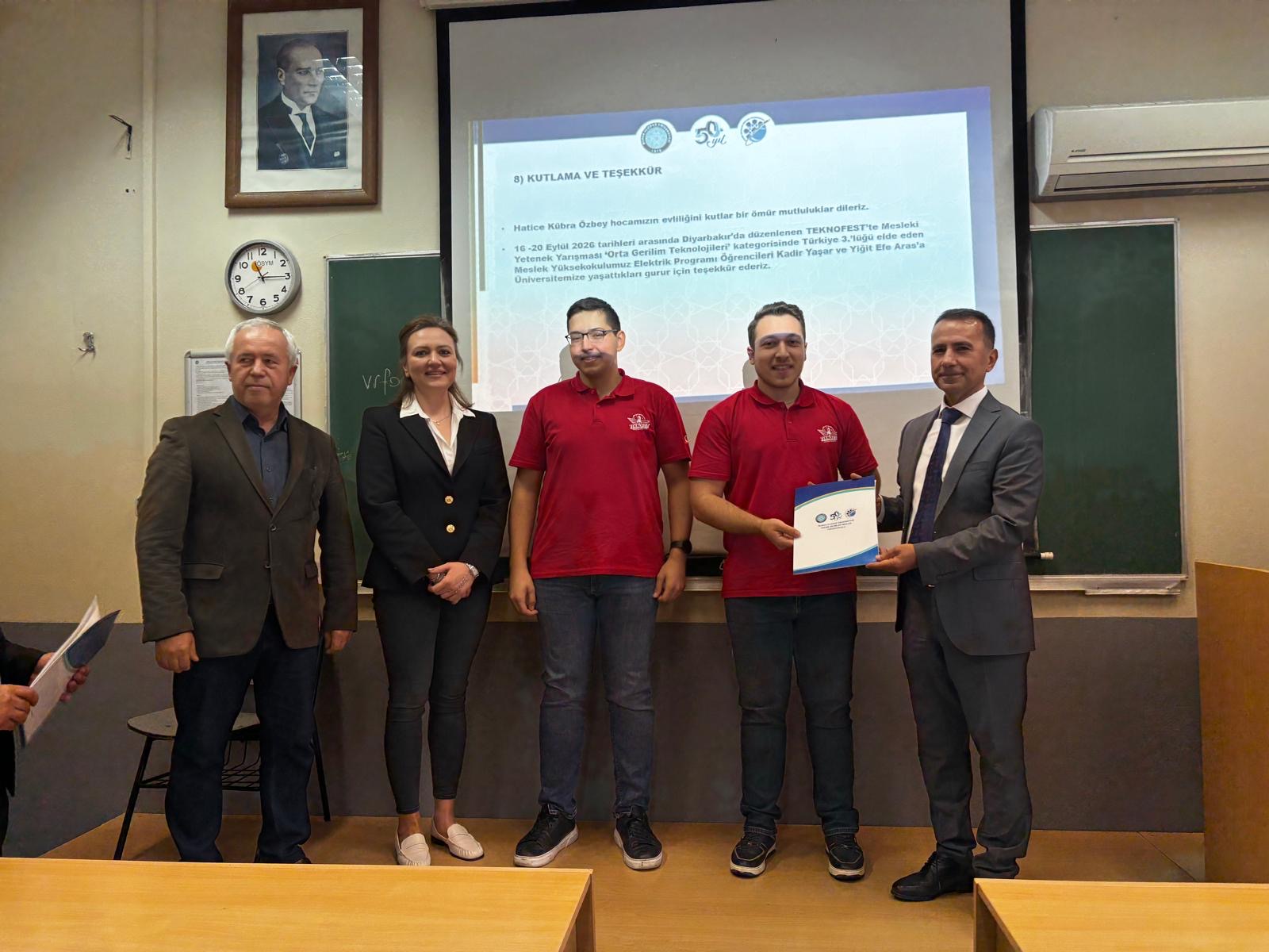 Yüksekokulumuzda 2026-2027 Yılı Güz Yarıyılı  Akademik Kurul Toplantısı Gerçekleştirildi